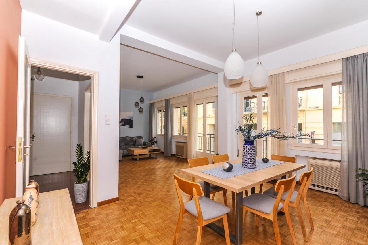 The Elegant. Spacious Center Apartment. *